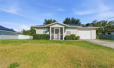 4151 Garden Blvd, Cape Coral, FL 33909