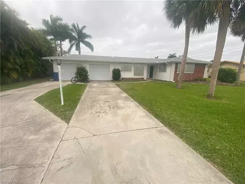 13879 Lazy Ln, Fort Myers, FL 33905