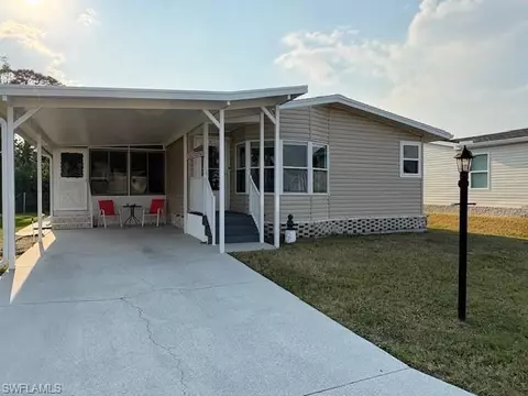 16242 Asheboro Ct, Fort Myers, FL 33908