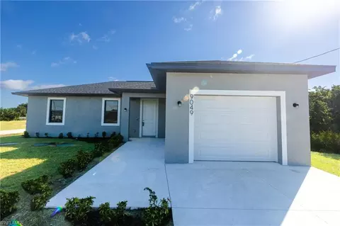 9049 Lamkin Cir, Labelle, FL 33935
