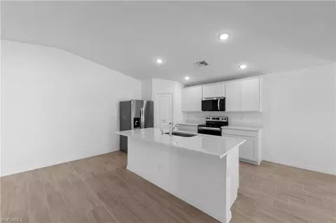 Other - 3327 Clearview Cir, Labelle, FL 33935 photo 4 of 4