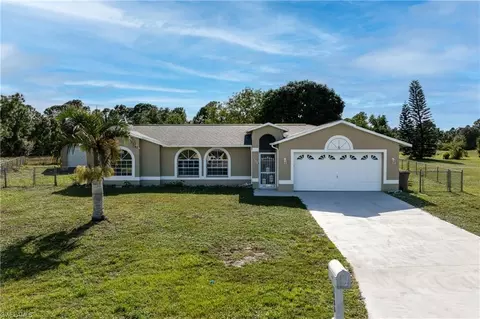 1600 Covington Meadows Cir, Lehigh Acres, FL 33936