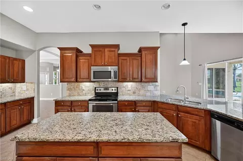 Kitchen - 13502 Loreo Ct, Estero, FL 33928 photo 3 of 5