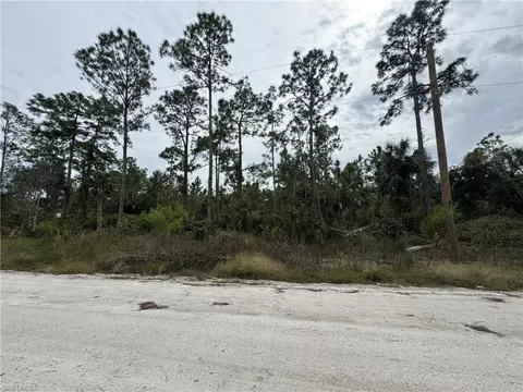 3403 57th St W, Lehigh Acres, FL 33971
