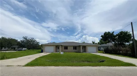 2403 Mae Ave S, Lehigh Acres, FL 33973