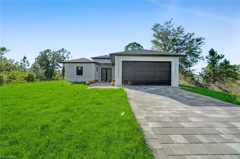 1719 Clayton Ave, Lehigh Acres, FL 33972