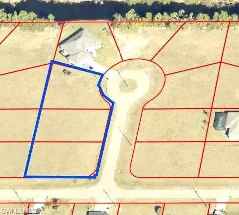 3904 NW 35th Ave, Cape Coral, FL 33993