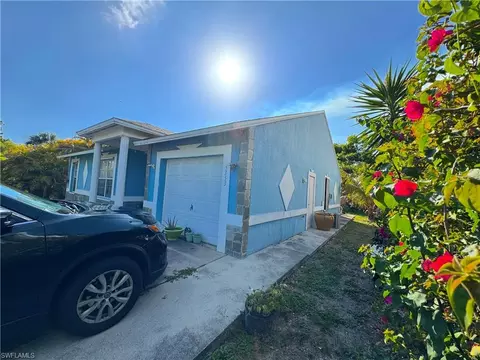 5353 Martin St, Naples, FL 34113 photo 4