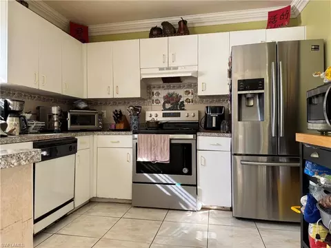 5353 Martin St, Naples, FL 34113 photo 13