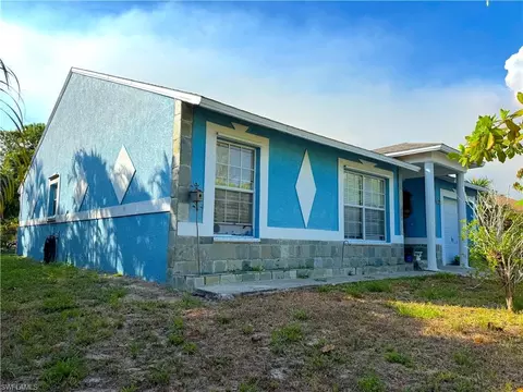 5353 Martin St, Naples, FL 34113 photo 3