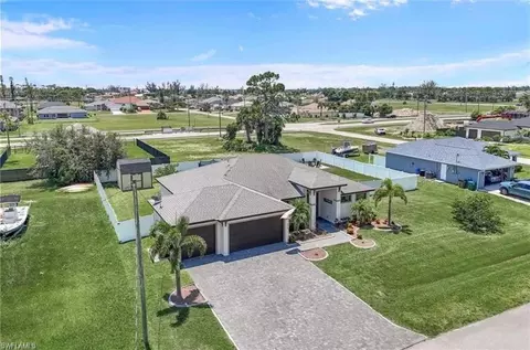 1418 SW 15th Ter, Cape Coral, FL 33991