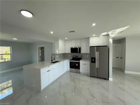 14144 Caribbean Blvd, Fort Myers, FL 33905
