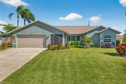127 SE 21st Ave, Cape Coral, FL 33990