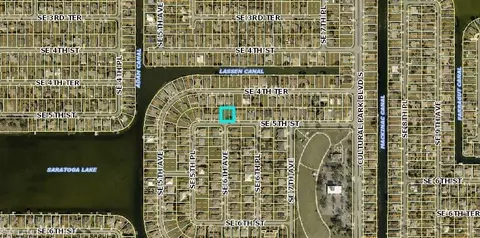519 SE 5th St, Cape Coral, FL 33990
