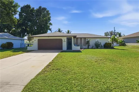 1802 NE 22nd Ter, Cape Coral, FL 33909