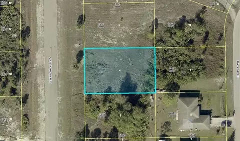 3006 54th St W, Lehigh Acres, FL 33971