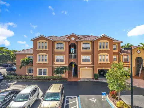 15630 Ocean Walk Cir #102, Fort Myers, FL 33908