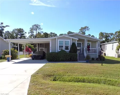 9762 Creekwood Ln, Fort Myers, FL 33905
