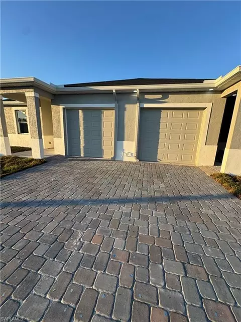 431 Piedmont St, Lehigh Acres, FL 33974