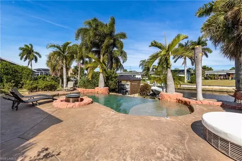 1301 SE 40th Ter, Cape Coral, FL 33904