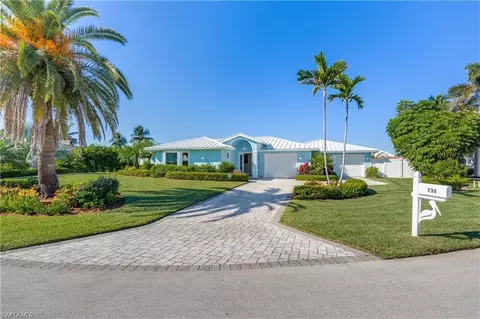 734 Sand Dollar Dr, Sanibel, FL 33957