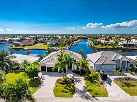 698 Monaco Dr, Punta Gorda, FL 33950