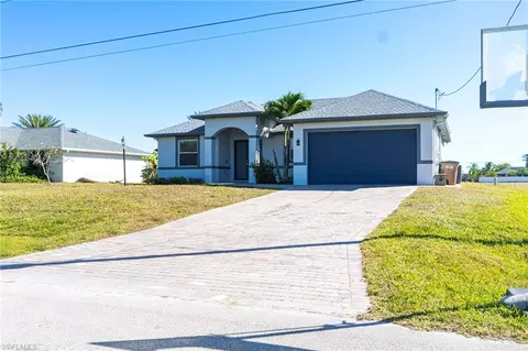 1405 NW 8th Pl, Cape Coral, FL 33993