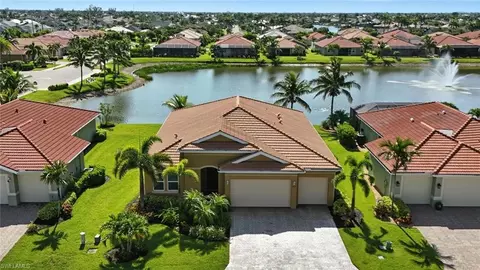 3030 Sunset Pointe Cir, Cape Coral, FL 33914