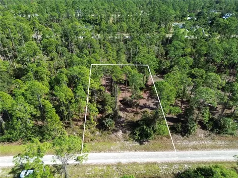 1116 Monroe Ave, Lehigh Acres, FL 33972
