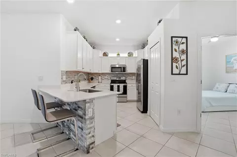 Kitchen - 2617 Vine Ave, Naples, FL 34120 photo 1 of 4