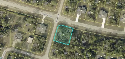 1016 Milwaukee Blvd, Lehigh Acres, FL 33974