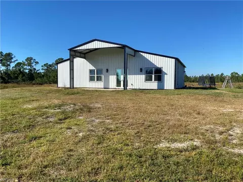 615 Kirby Thompson Rd, Fort Denaud, FL 33935