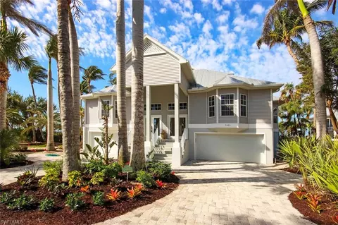 5425 Shearwater Dr, Sanibel, FL 33957