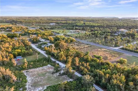 13721 Hampton Rd, Bokeelia, FL 33922 photo 4