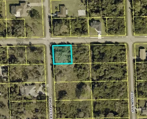 407 W 6th St, Lehigh Acres, FL 33936