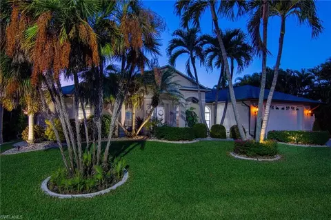 4934 SW 2nd Pl, Cape Coral, FL 33914