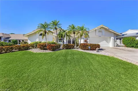 2822 SE 22nd Pl, Cape Coral, FL 33904