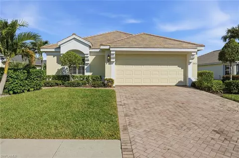 2513 Hopefield Ct, Cape Coral, FL 33991