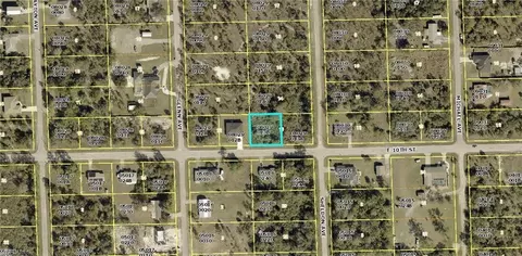 1805 E 10th St, Lehigh Acres, FL 33972