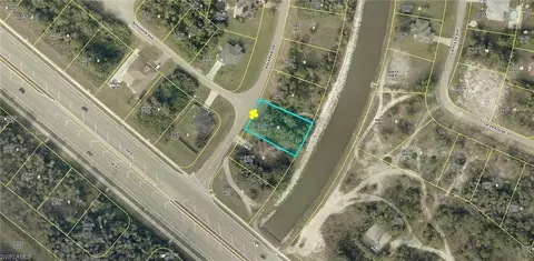 741 Kalamar Dr, Lehigh Acres, FL 33974