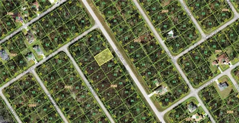 1757 Biscayne Dr, Port Charlotte, FL 33953