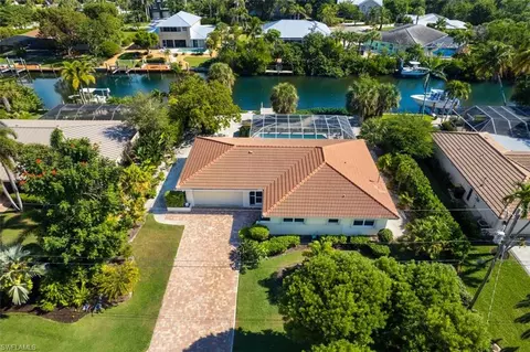1010 Kings Crown Dr, Sanibel, FL 33957