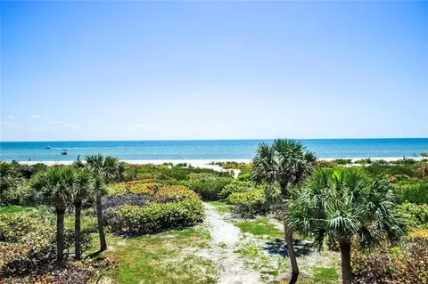 497 E Gulf Dr #4, Sanibel, FL 33957