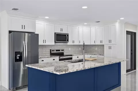 3113 SE 19th Ave, Cape Coral, FL 33904