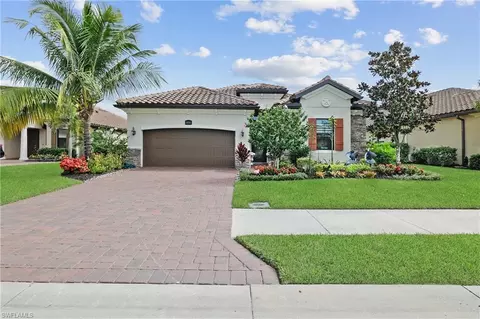 28095 Foxrock Ct, Bonita Springs, FL 34135