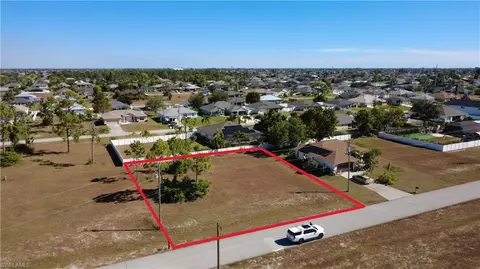 2529 NW 21st Pl, Cape Coral, FL 33993