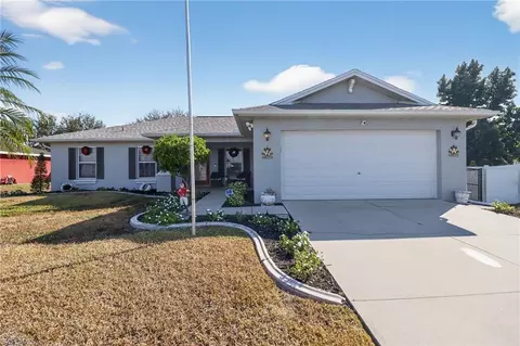 1315 NE 2nd Pl, Cape Coral, FL 33909