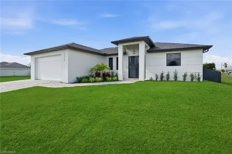 1720 NW 15th Pl, Cape Coral, FL 33993