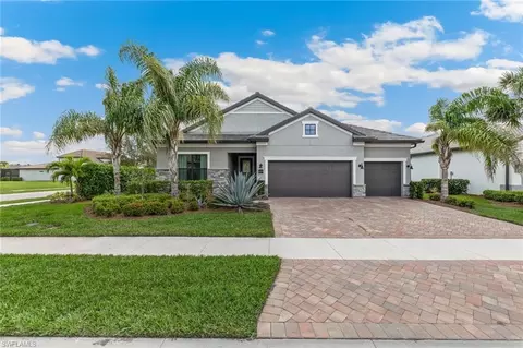 12279 Sussex St, Fort Myers, FL 33913