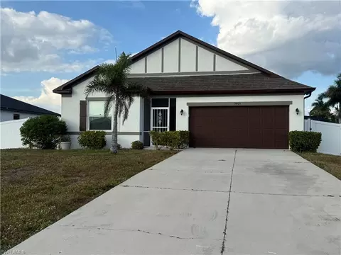 3405 NW 9th St, Cape Coral, FL 33993